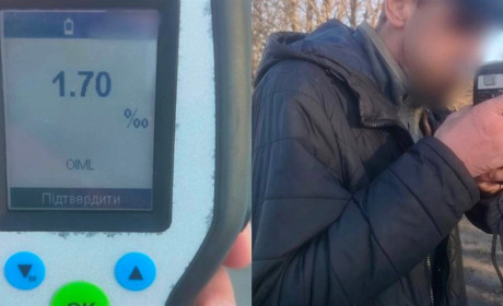 У Сарнах патрульні зупинили 44-річного водія електросамоката напідпитку