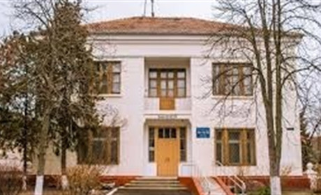 Зуб мамонта і кулемет Максим