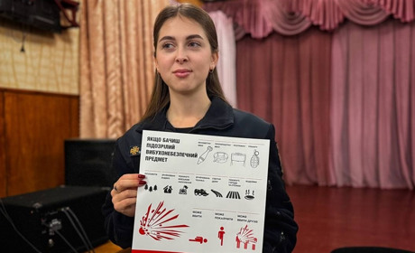 Шосткинський район: рятувальники продовжують навчати трудові колективи правилам безпеки