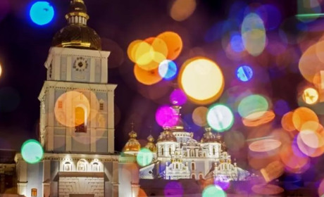 В Україні офіційно змінили дати святкування Різдва, Дня захисників та Дня державності