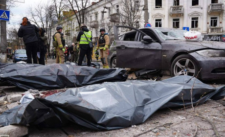 Внаслідок удару російської балістики по Сумах загинули та постраждали люди