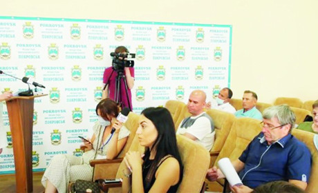 Сесія міської ради: багато дискусій та мало рішень 