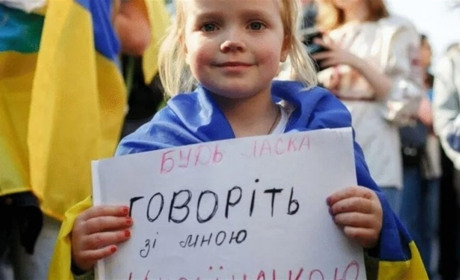 Жителям тимчасово окупованих районів Херсонщини Сальдо обіцяє три офіційних мови