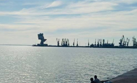 У порту Бердянська знову вибухи