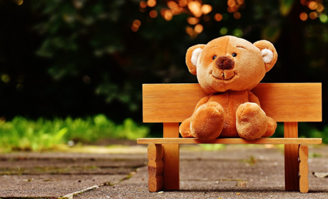 У Сватовому поліцейські всю ніч шукали двох неповнолітніх хлопців. Вони втекли з місцевої лікарні