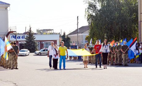 Як у Сватовому відзначили День Прапора та День Незалежності України: фоторепортаж