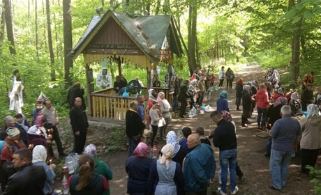 Чопова та інші криниці з історією, воду з яких вважають цілющою