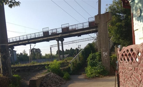 28-річний хлопець кинувся з моста у Жмеринці: проводиться розслідування