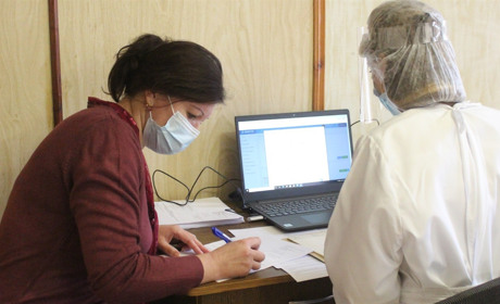 У Городку ще є 380 доз вакцини "Covishield". Як можуть щепитися бажаючі городоччани?