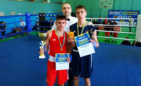 Спортсмен з Курахового переміг на Чемпіонаті України з боксу серед юнаків 2006-2007р.н.