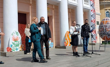 «Дивограй до Великодня»: у Первомайську нагородили переможців традиційного мистецького конкурсу