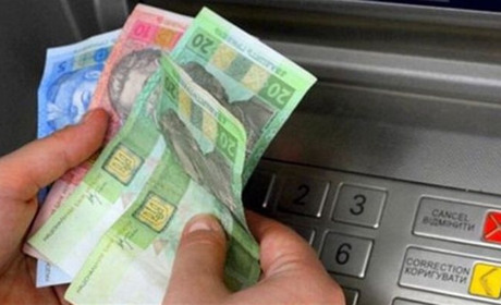 Шахраї видурили у 81-річної жінки зі Сватового 10 тисяч гривень