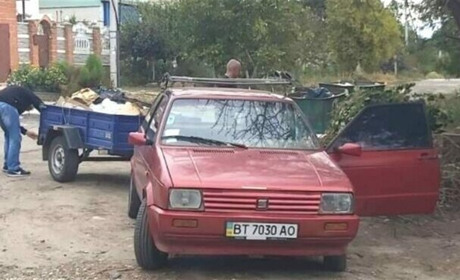 В Херсоні шукають тих, хто висипав на смітник купу будівельного сміття
