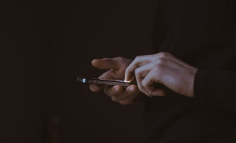 Жителі Херсонщини через шахраїв втратили понад 50 тисяч гривень