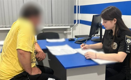 "Допомагав по господарству", а сам ґвалтував дітей: на Одещині затримали 29-річного чоловіка