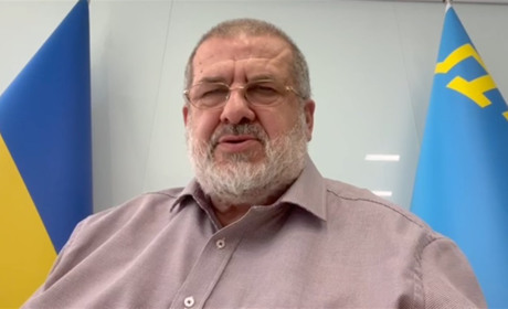 "Вас обов'язково використають як живий щит": Чубаров закликав росіян негайно покинути Крим