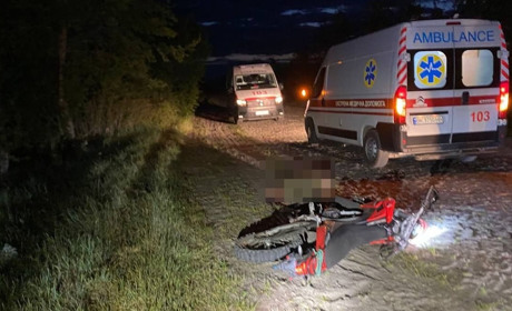 У Сарненському районі на смерть розбився мотоцикліст