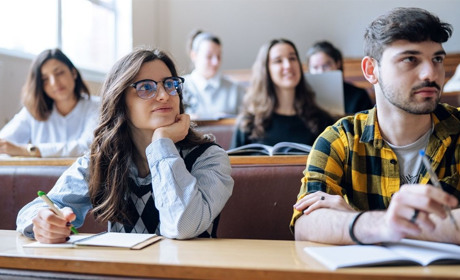 З вересня стипендії в Україні зростуть до 4000 гривень: хто отримуватиме виплати