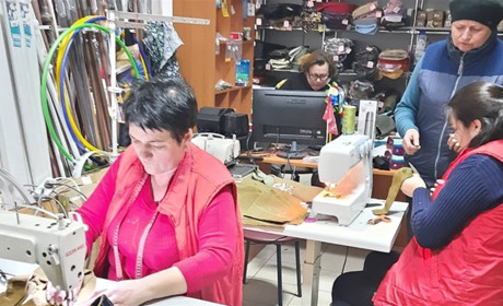 У Володимирці шиють розгрузки і плитоноски - швеї «Аеродрому» волонтерять