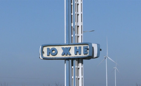 Шестирічна дівчинка в Южному загинула, випавши з 6-го поверху: поліція з'ясовує обставини