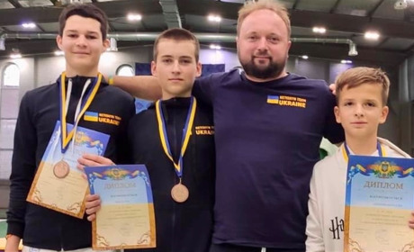 Спортсмени Нетішинської КДЮСШ здобули 5 призових місць на чемпіонаті України з фехтування на шаблях