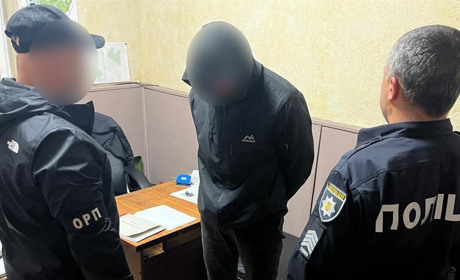 21-річний житель Сарненського району хотів вивезти з України трьох чоловіків — його затримали