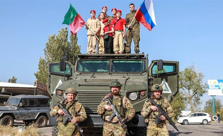 Як бердянців в окупації примусили святкувати "воззєднання" з росією
