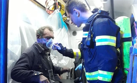 Сарненські рятувальники загасили нічну пожежу у житловому будинку