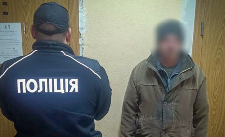 Фатальний удар обухом: на Шосткинщині чоловік вбив знайомого сокирою