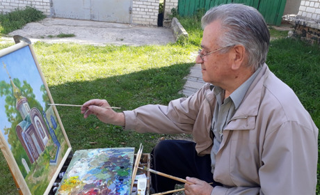 Присвятив 20 років храму Різдва Христового. Історія художника, який розмальовує церкви Шостки