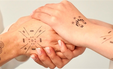 Українські зірки підтримали жінок, які пережили сексуальне насилля від російських військових (ФОТО)