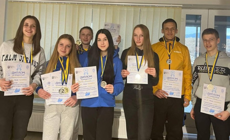Глухівчани зайняли призові місця у всеукраїнських змаганнях із біатлону серед юнаків та дівчат