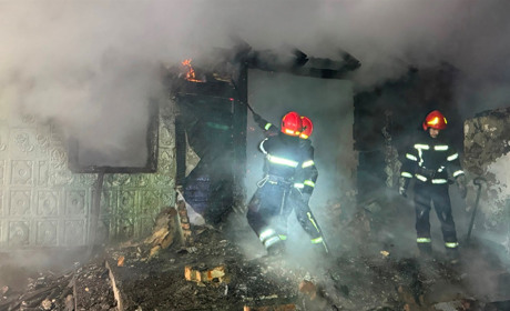 На Шепетівщині під час пожежі загинули четверо людей, одна дитина врятувалась