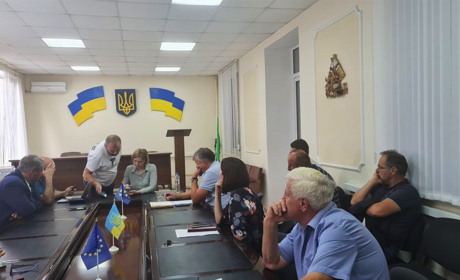 Куди телефонувати, якщо зникло світло, або виникли проблеми з енергопостачанням