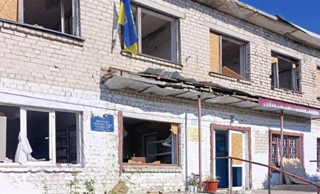 КАБи вдарили по Борівському, пошкоджені будинки, будинок культури та старостат: ситуація на Куп'янщи