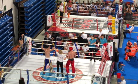 Торецкие кикбоксеры завоевали серебро и бронзу на престижном турнире в Италии