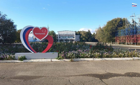 Окупанти везуть учителів з окупованої Херсонщини до Москви