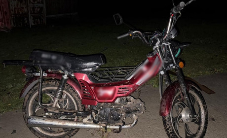 Двоє підлітків в Ізмаїльському районі змогли завести та вкрасти чужий мотоцикл