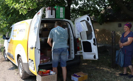 Укрпошта на колесах: Петропавлівщину починають обслуговувати пересувні поштові відділення