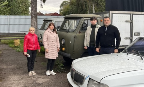 Три автомобілі захисникам подарували працівники Дівичківської сільської ради на Переяславщині