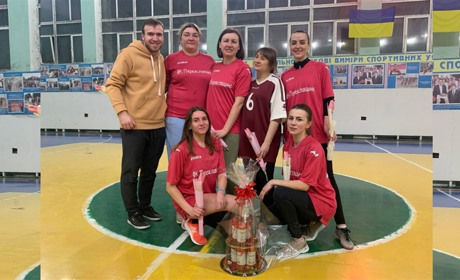 Мами спортсменів з "Матадору" на шосту річницю заснування клубу зіграли у футбол: це було яскраво