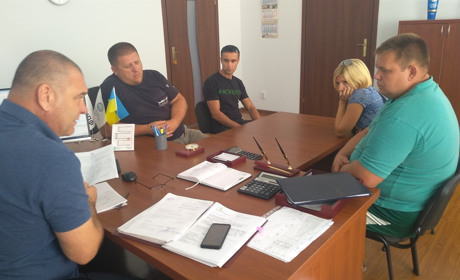 У керівництва Понінківської фабрики і активістів нова проблема: що змусило дві сторони до діалогу