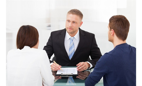 З 8 січня роботодавців штрафуватимуть за вказівку статі у вакансіях: який розмір штрафу?