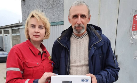 Жмеринчанка Інна Туркеєва придбала тепловізор для захисників: волонтерство як стан душі