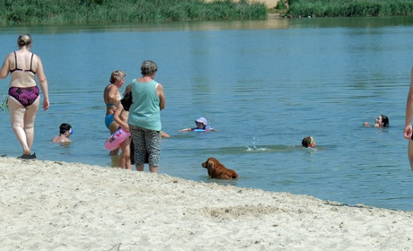 У Шостці облаштували ще одну зону відпочинку біля води