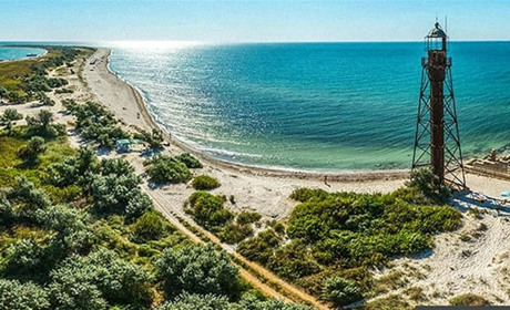 Окупанти знищують Джарилгач