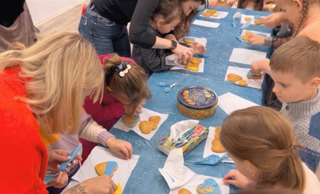 Збирали гроші на ЗСУ: у Жовтих Водах провели "пряничний" майстер-клас