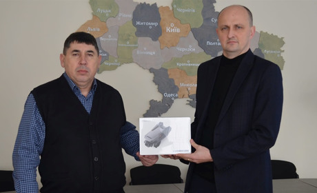 Білобожницька громада спільно з депутатом обласної ради Василем Градовим придбали дрон для ЗСУ