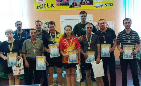 Тенісисти на чемпіонаті у Покровську демонстрували класну гру
