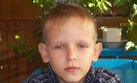 Ціна життя - 120 тисяч доларів: Максим Демусенко потребує пересадку кісткового мозку